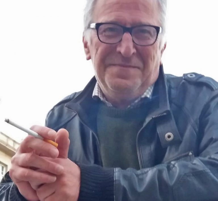 Cinco cigarros para falar de arte