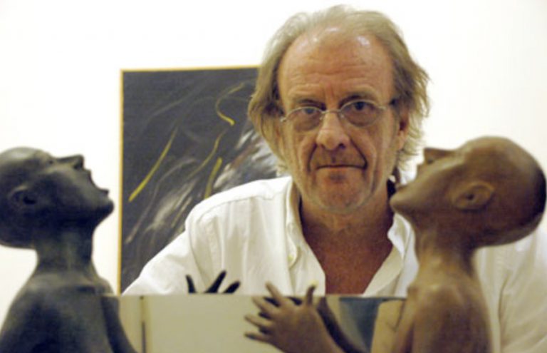 ‘Escribir cancións é unha pelexa, pintar, un xogo’ (Aute)
