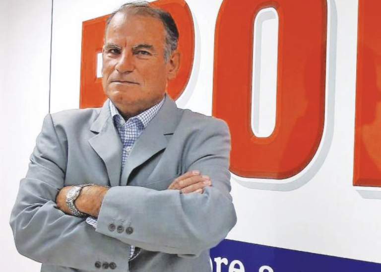 Maxín Alfredo Froiz: ‘Os hipermercados franceses estannos colonizando’